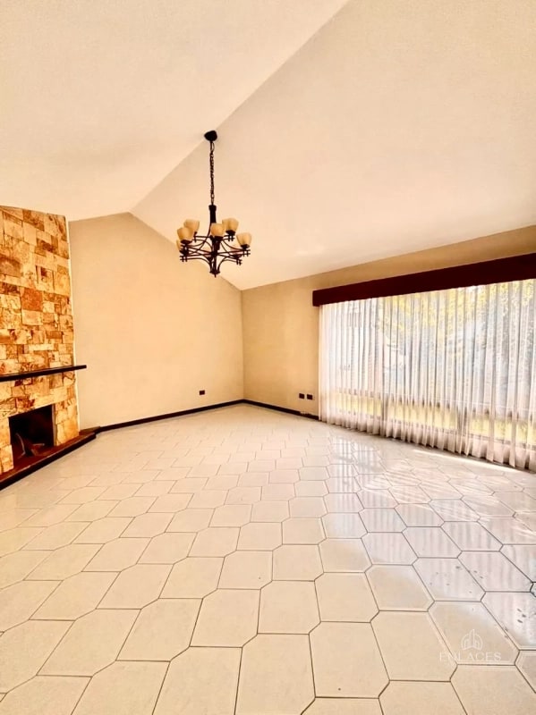 Km 18.5 CAES • Casa en Renta/Venta • Condominio San José el Tajín - 4