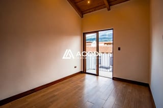 Casa cerca de Antigua Guatemala — Casa en Alquiler en Antigua, Sacatepéquez — miniatura 3 de 5