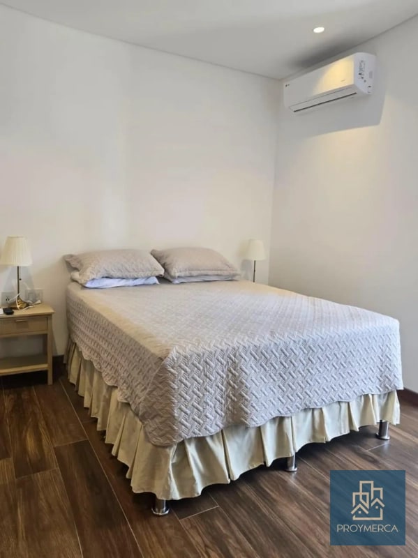 Apartamento amueblado en alquiler, Edificio AVIA, Zona 10 - 1