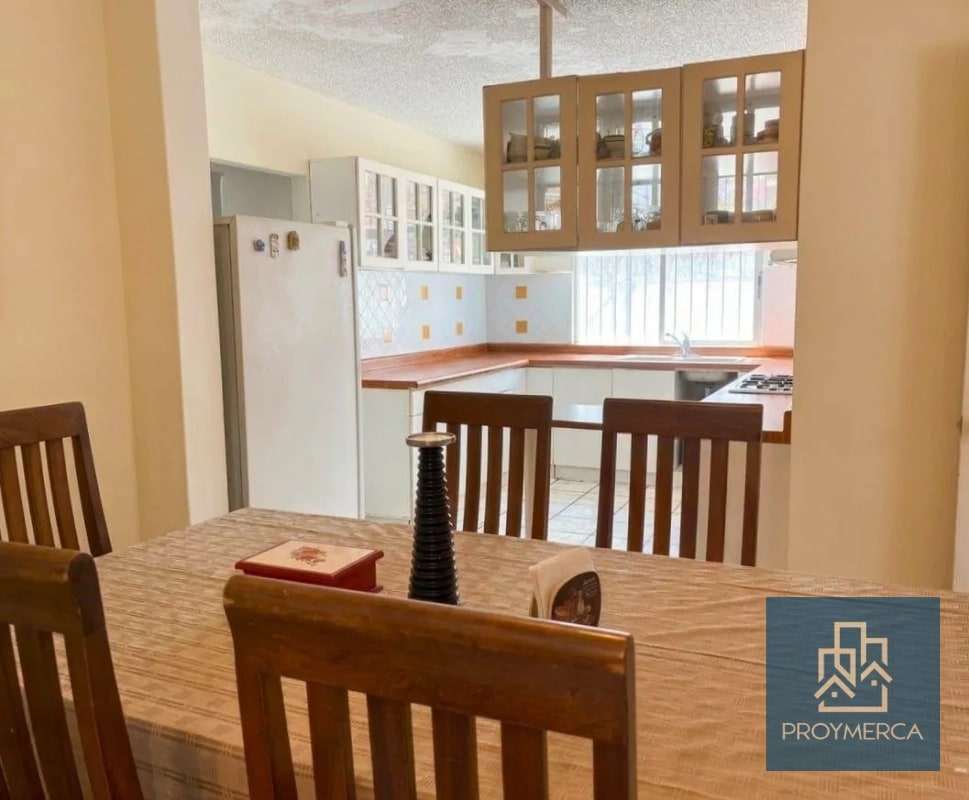 Casa en venta, Colonia Lourdes, zona 16 - 11