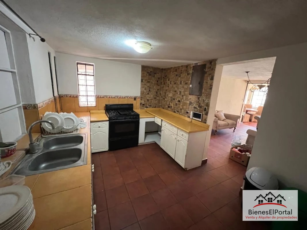 Casa en renta en Mariscal Zona 11 - 2