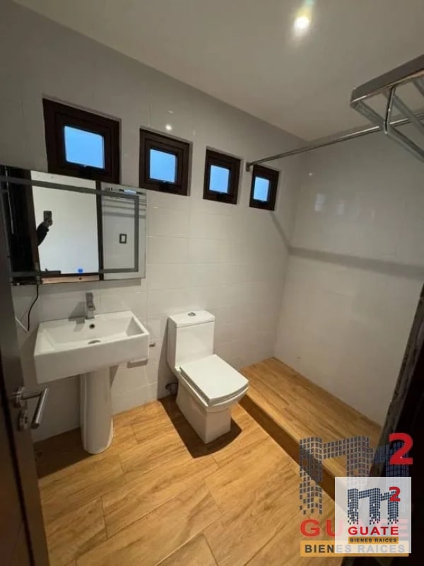 Casa en condominio en Renta, Santa Catarina Pinula - 15