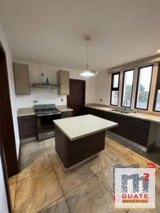 Casa en condominio en Renta, Santa Catarina Pinula — Casa en Alquiler en Santa Catarina Pinula, Guatemala, Ciudad — miniatura 6 de 17