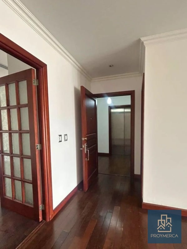 Apartamento en alquiler, Edificio Tadeus, Zona 14 - 8