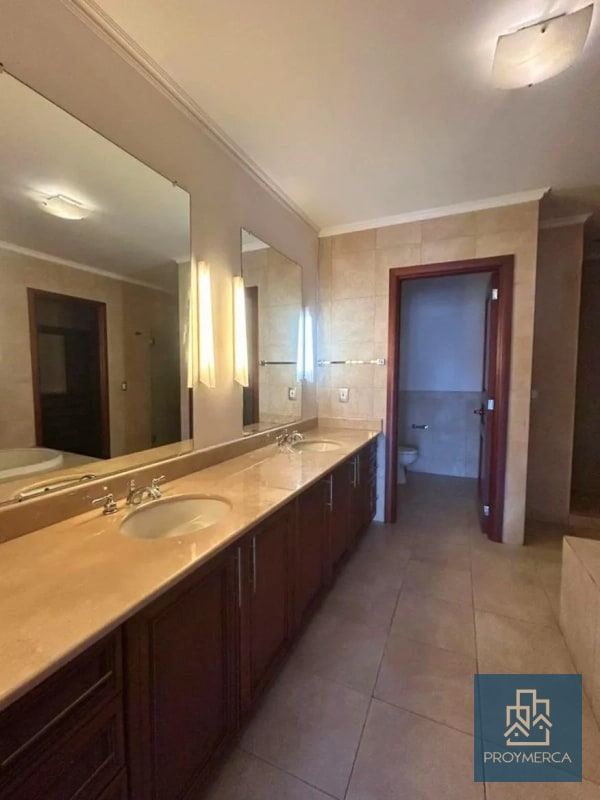 Apartamento en alquiler, Edificio Tadeus, Zona 14 - 6