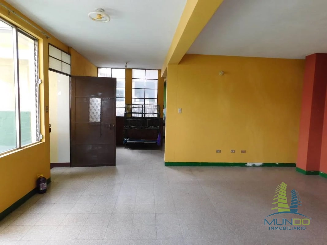 Oportunidad Comercial: Edificio de 4 Niveles con Locales y Oficinas – Zona 11 Roosevelt - 8