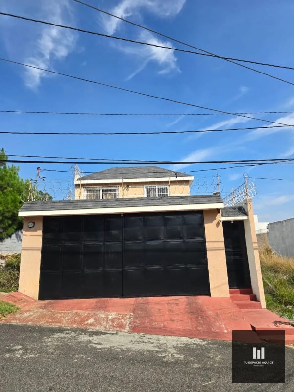 Lujosa Casa En Venta - Hacienda Real, Zona 16 - 17