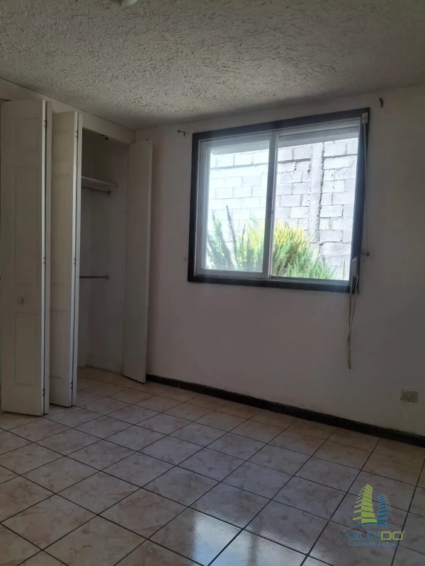 Elegancia y Confort Casa en Venta en Carretera a El Salvador: Residencia de Lujo en Km 19.5 - 2