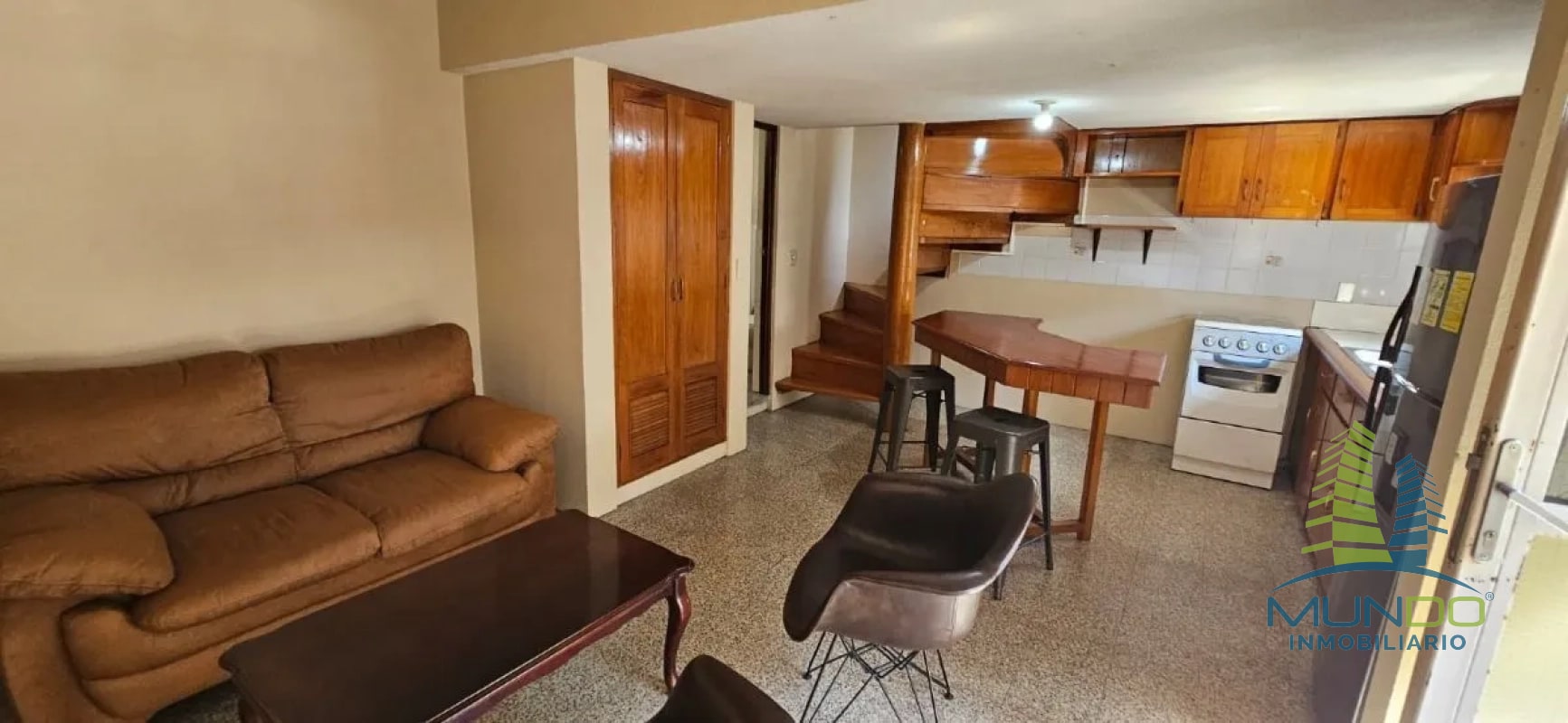 APARTAMENTO TIPO LOFT EN RENTA EN ZONA 15 - 12