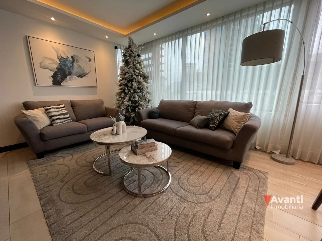 VENTA APARTAMENTO ZONA 15, LIV - 16