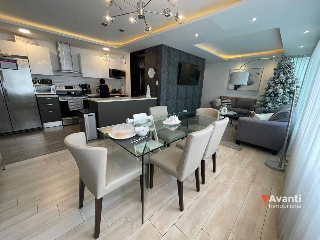 VENTA APARTAMENTO ZONA 15, LIV - 14