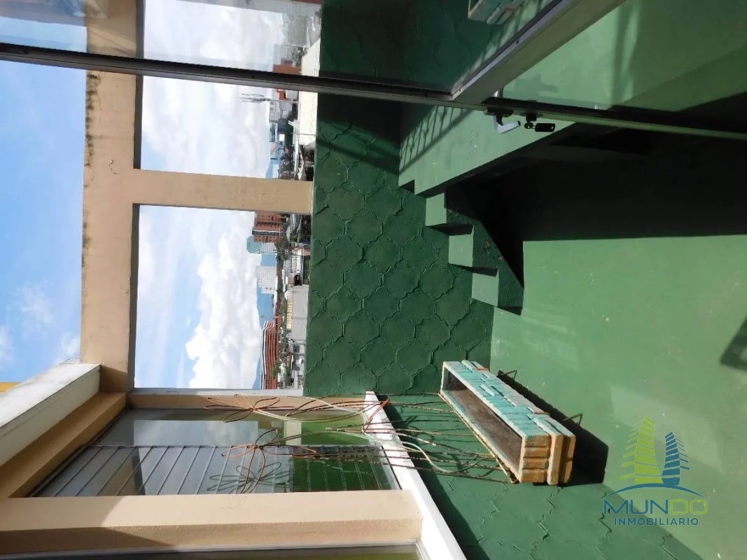 CASA EN VENTA A DOS CUADRAS CALZADA ROOSEVELT - 14