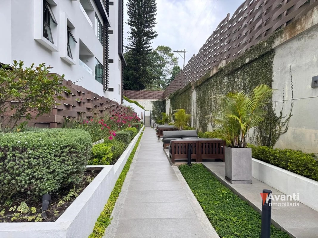 VENTA APARTAMENTO ZONA 15, LIV - 1