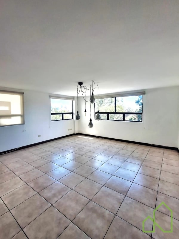 Apartamento en Alquiler zona 14 por La Villa - 3