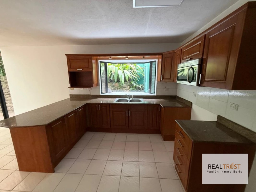 Preciosa casa en venta en Condominio la Encantada, km 12 Carretera El Salvador. - 10