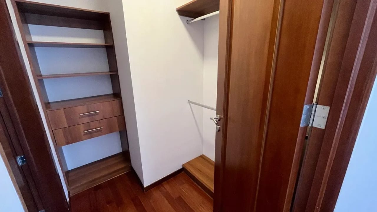 VENTA DE  APARTAMENTO EN EDIFICIO TARRAGONA ZONA 15 — Apartamento en Venta en Tarragona, Zona 15, Guatemala, Ciudad — foto 11 de 16