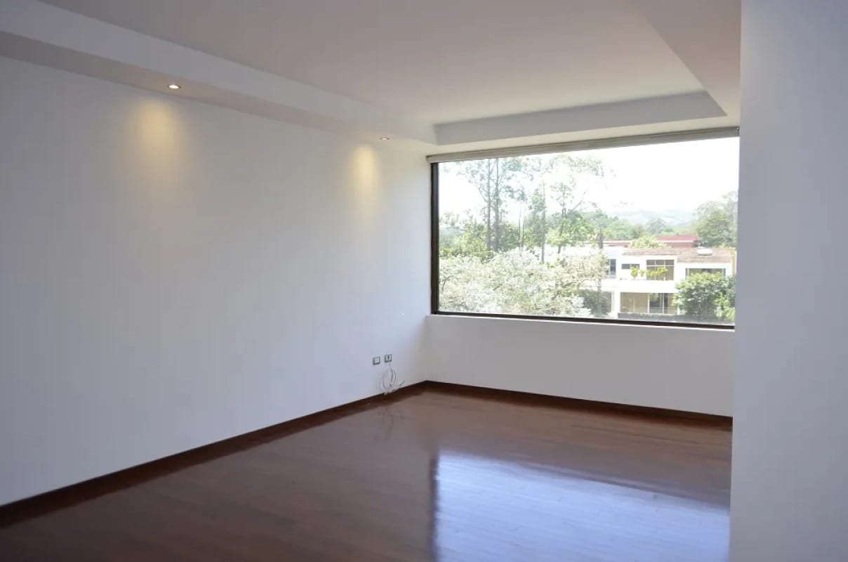 VENTA DE  APARTAMENTO EN EDIFICIO TARRAGONA ZONA 15 — Apartamento en Venta en Tarragona, Zona 15, Guatemala, Ciudad — foto 10 de 16