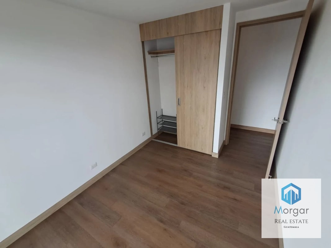 Apartamento en renta zona 15 - 8