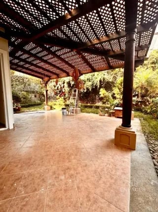 Entrada a Fraijanes • Casa en Renta/Venta • Villas de Entreverdes — Casa en Alquiler en Villas de Entreverdes, Carretera a El Salvador, Guatemala, Ciudad — miniatura 13 de 13