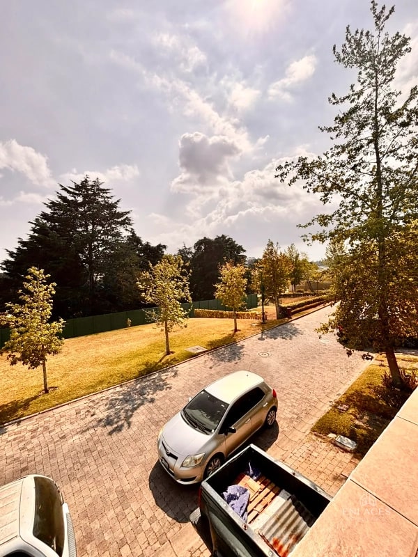 Entrada a Fraijanes • Casa en Renta/Venta • Villas de Entreverdes - 8
