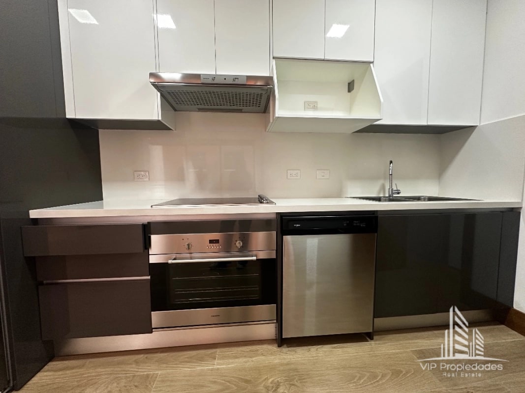 Apartamento en alquiler – Zona 15, VH I, Edificio Bonares - 11