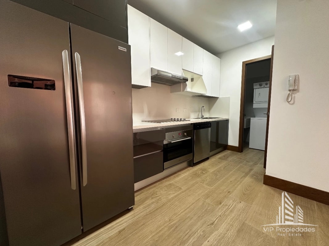 Apartamento en alquiler – Zona 15, VH I, Edificio Bonares - 10