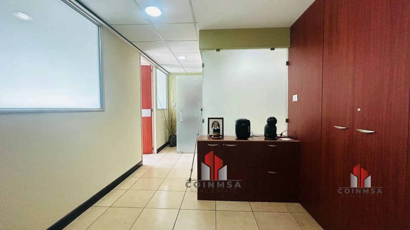 Oficina en Venta zona 10 / Torino I - 6