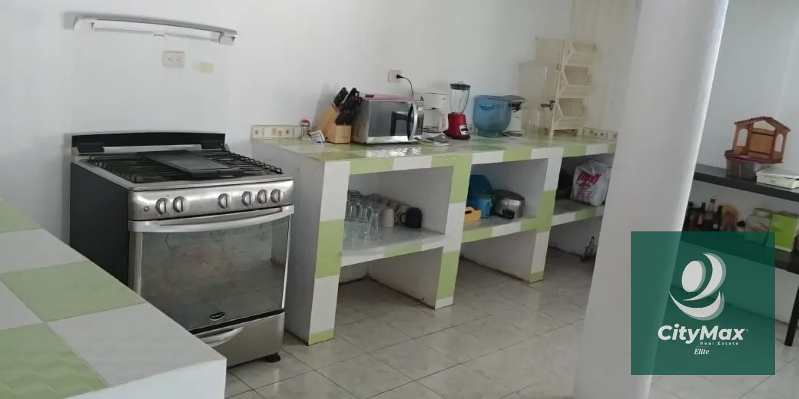 CASA EN VENTA - PLAYA HAWAII - 9