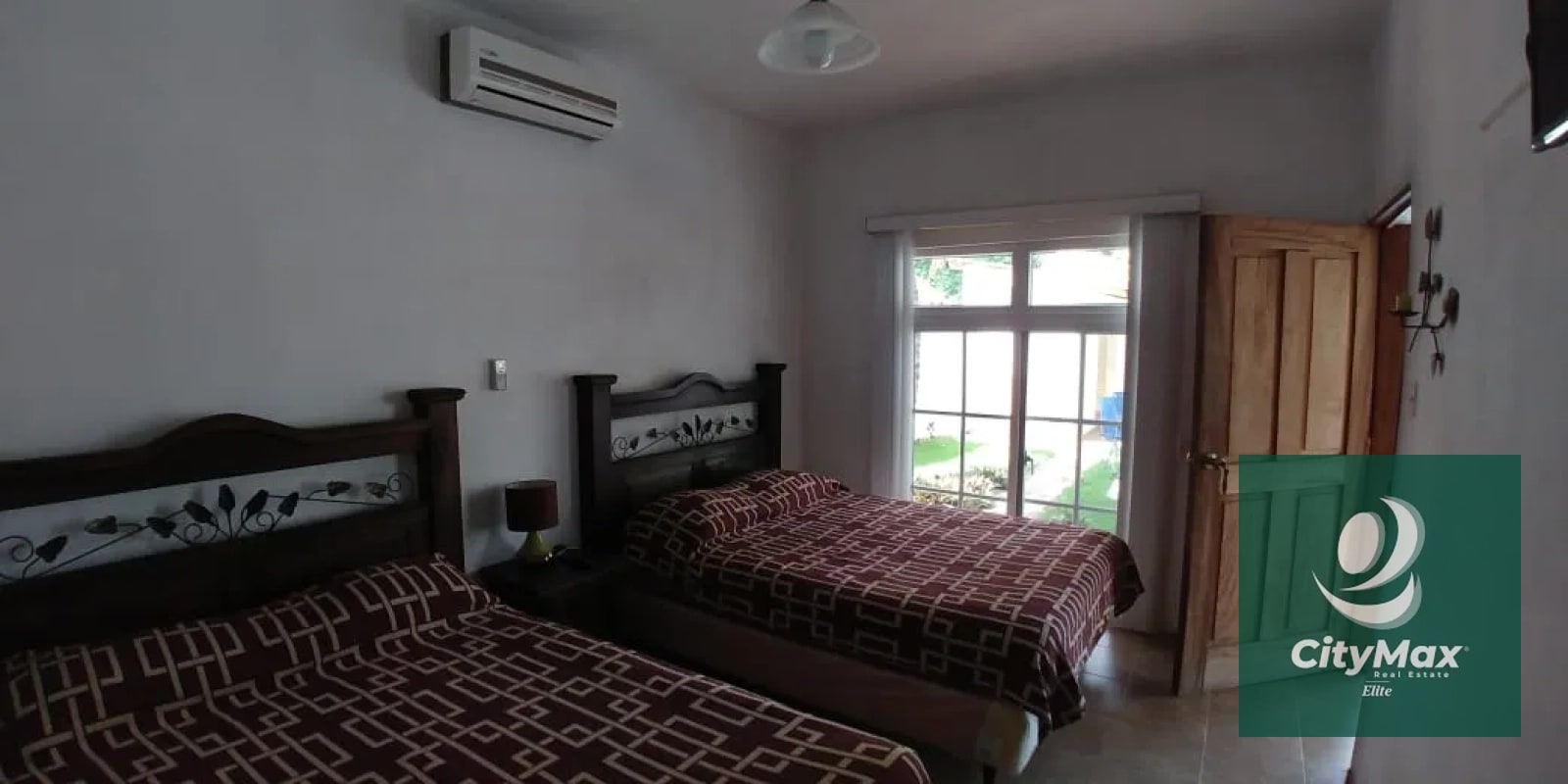 CASA EN VENTA - PLAYA HAWAII - 5