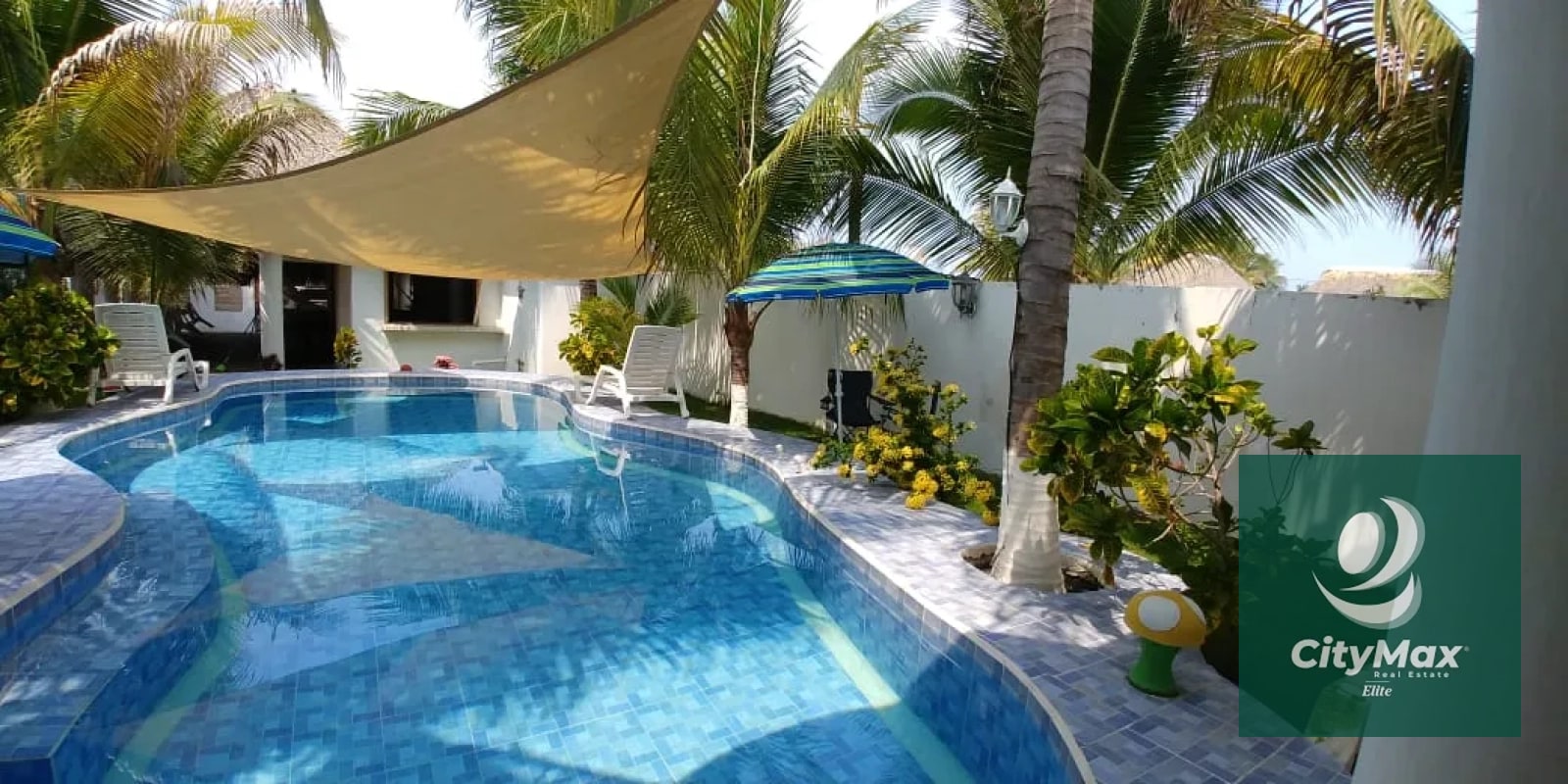 CASA EN VENTA - PLAYA HAWAII - 1