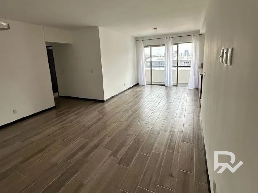 Alquilo apartamento en Segheria zona 14 (La Villa) - 1
