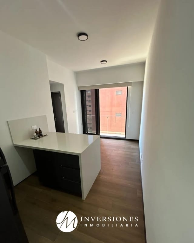 Apartamento en renta zona 10 cerca de La Estación - Miniatura 13