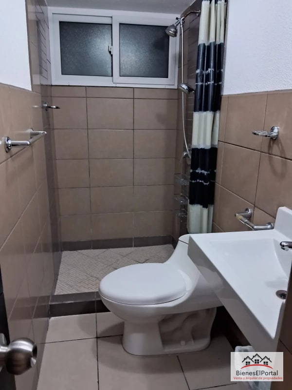 Apartamento en Torre Entre Árboles Zona 1 - 5