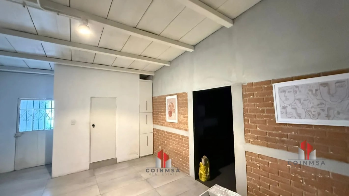 Casa para oficina en renta en zona 10 - 8