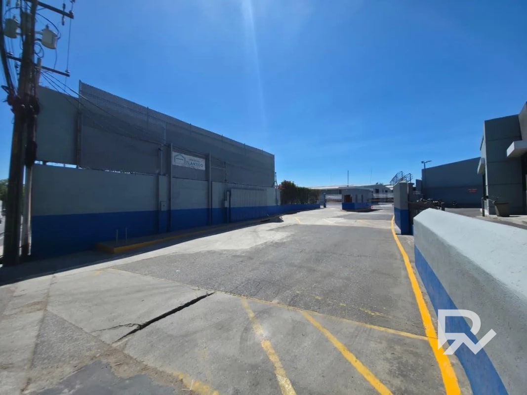 Bodega en renta – Zona 17, Km. 7 Ruta al Atlántico - 3