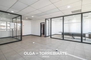 Oficina en Américas 10, Zona 13 — Oficina en Alquiler en Américas 10, Zona 13, Guatemala, Ciudad — miniatura 2 de 8
