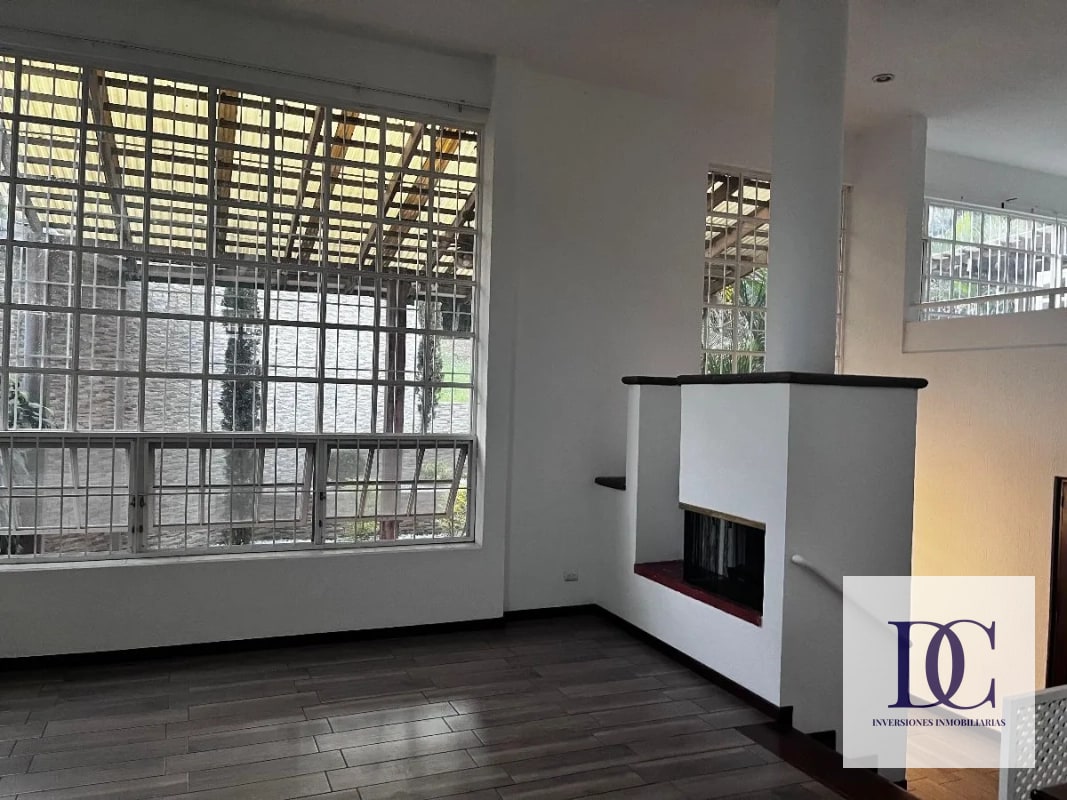 📍 CASA EN RENTA – COLONIA ELGIN II | ZONA 13 - 11