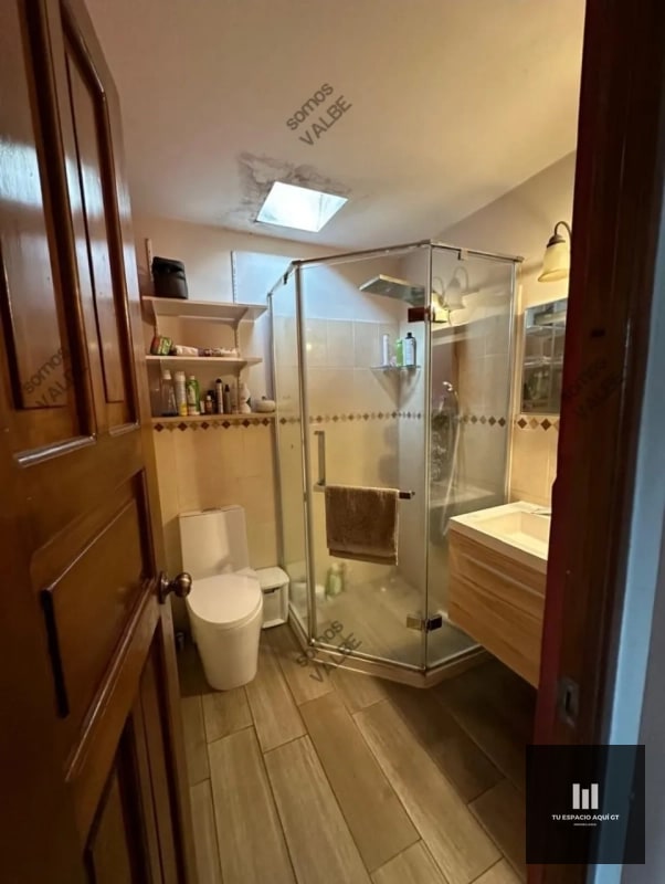 Linda Casa En Venta - En Zona 18, Residenciales Atlantida - 1