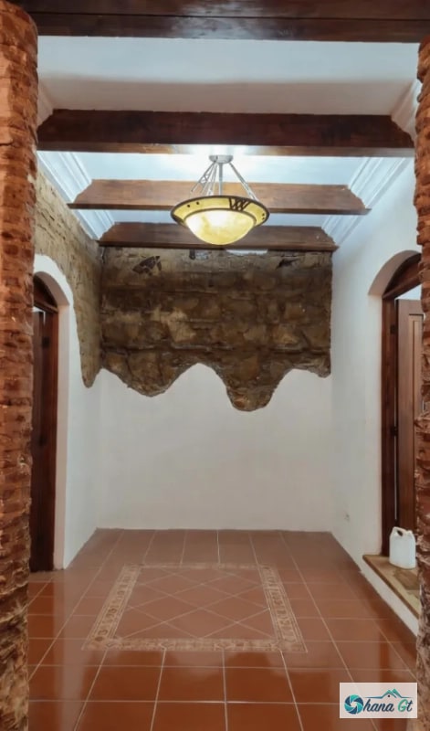 HERMOSA CASA COLONIAL EN RENTA EN ZONA 1, EXCELENTE UBICACIÓN - 11