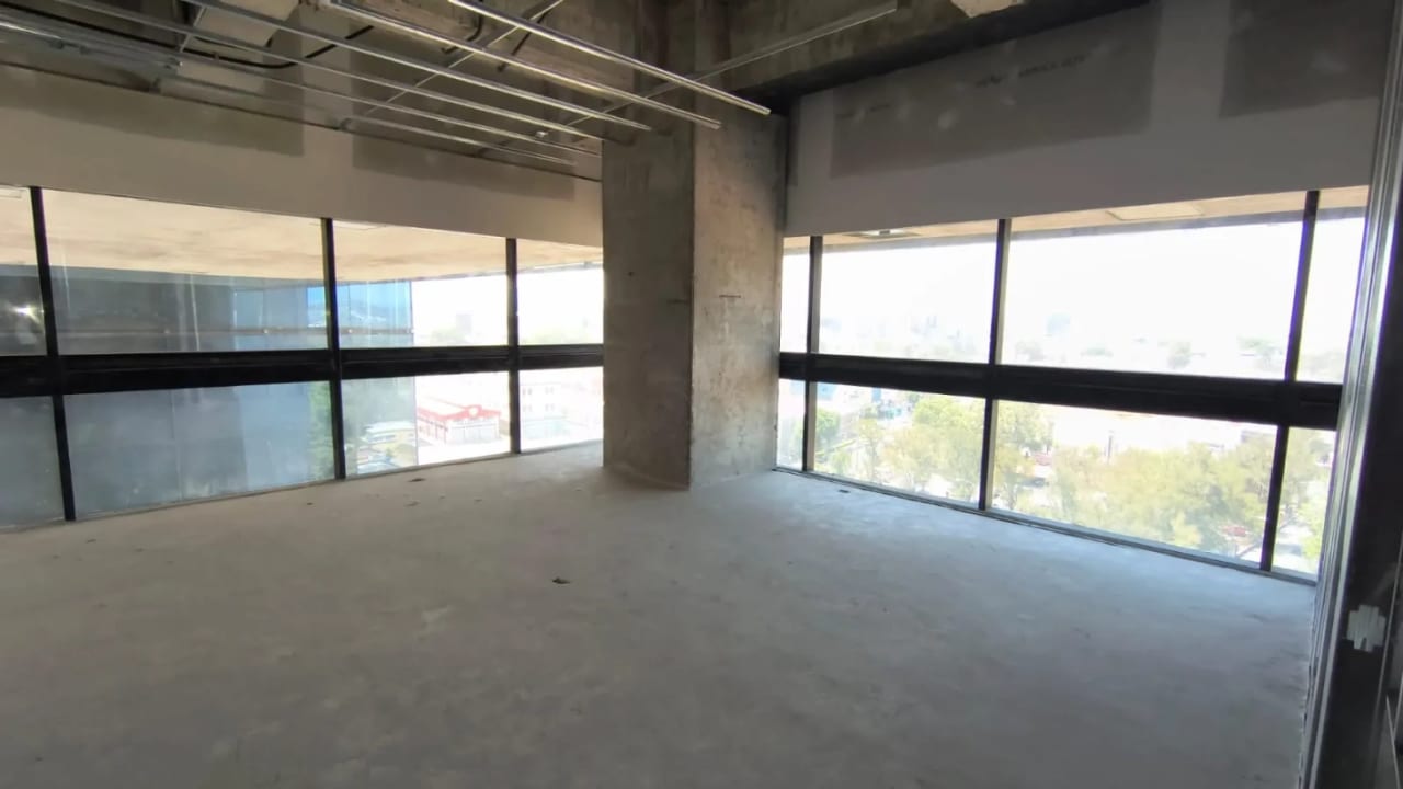 Rento Nivel - Edificio Zona 10 — Clínica en Alquiler en Renovati, Zona 10, Guatemala, Ciudad — foto 2 de 6