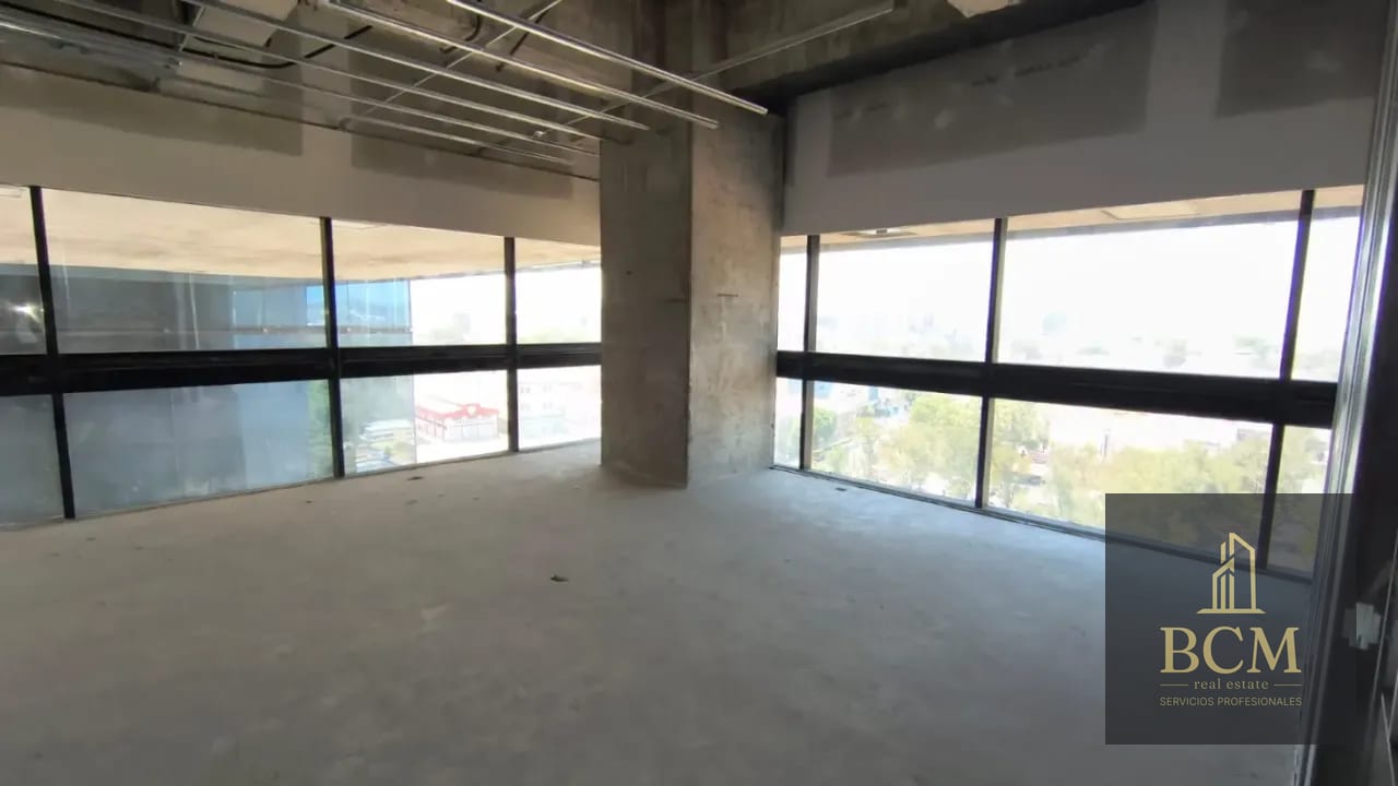 Rento nivel en obra gris - Edificio Z. 10 — Oficina en Alquiler en Renovati, Zona 10, Guatemala, Ciudad — foto 1 de 6