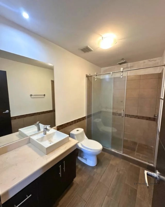 APARTAMENTO EN RENTA ZONA 10, NIVEL ALTO - 9