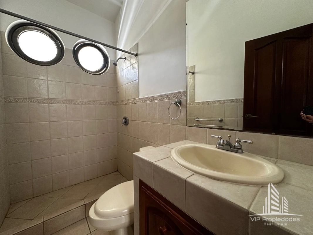 Zona 10 Broken Sound, Casa en venta - 11