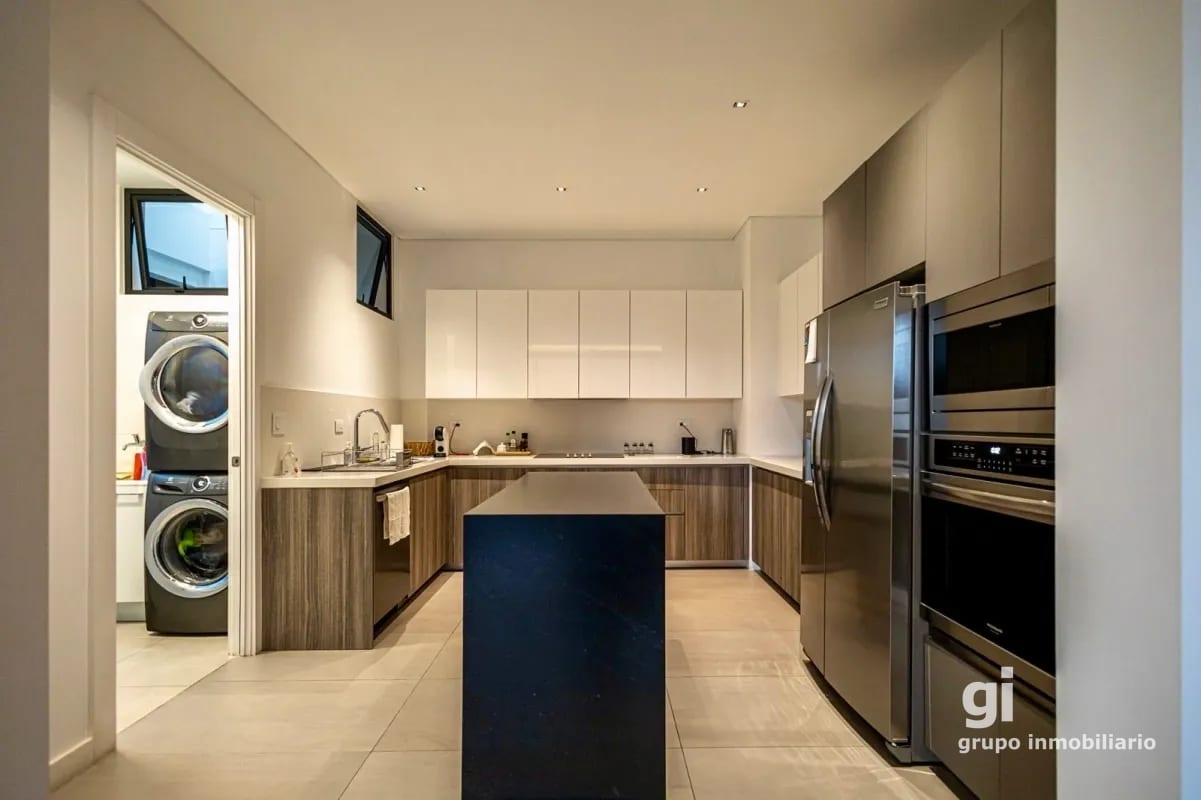 Apartamento de 2 dormitorios en venta en Oakland — Apartamento en Venta en Zona 10, Guatemala, Ciudad — foto 3 de 10
