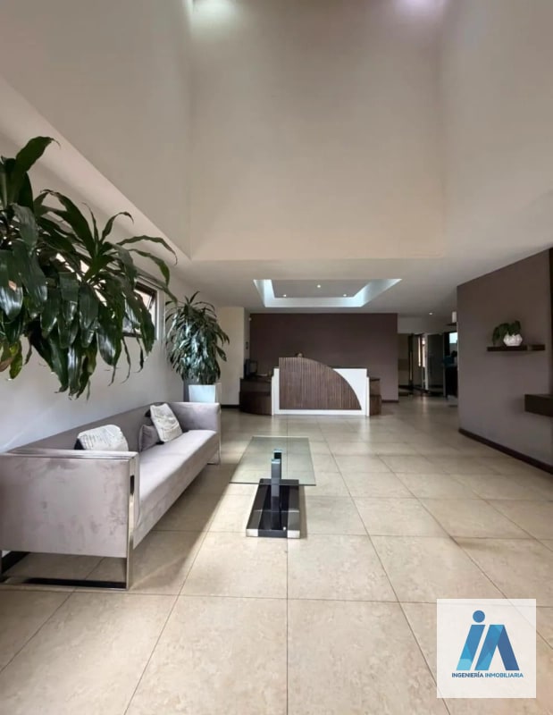 APARTAMENTO EN VENTA📍 Edificio Torre Verde, Zona 15 VH2 - 13