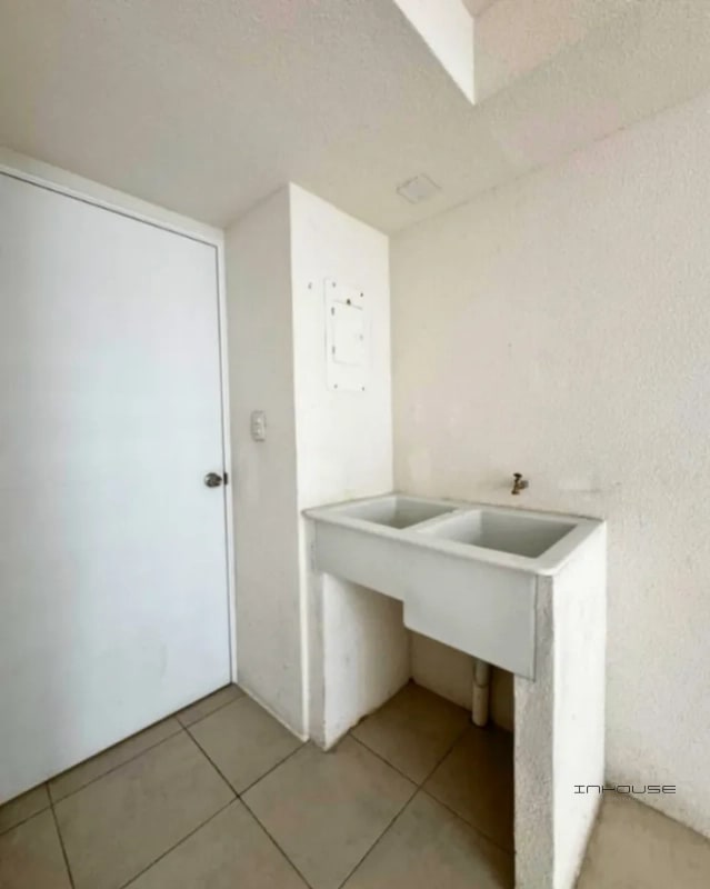 APARTAMENTO EN RENTA ZONA 6, VÍAS LA PARROQUIA - 3
