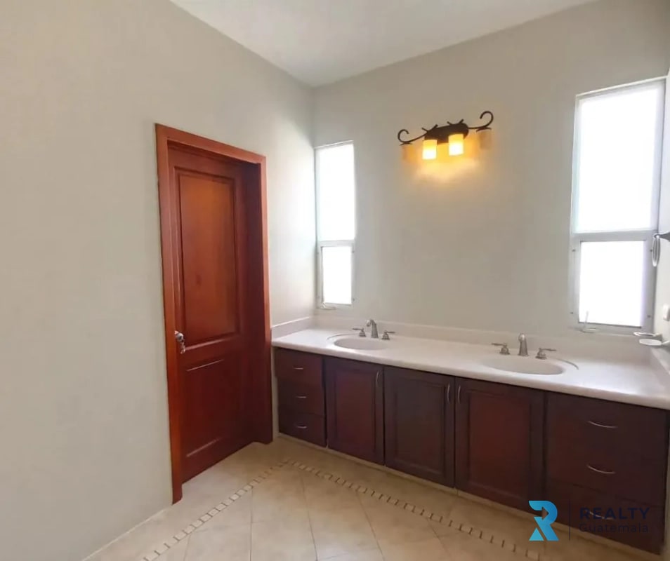 VENDO Casa Carretera a El Salvador, Condominio Portal del Bosque II - 8
