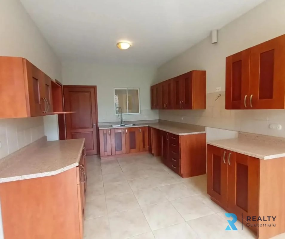 VENDO Casa Carretera a El Salvador, Condominio Portal del Bosque II - 12