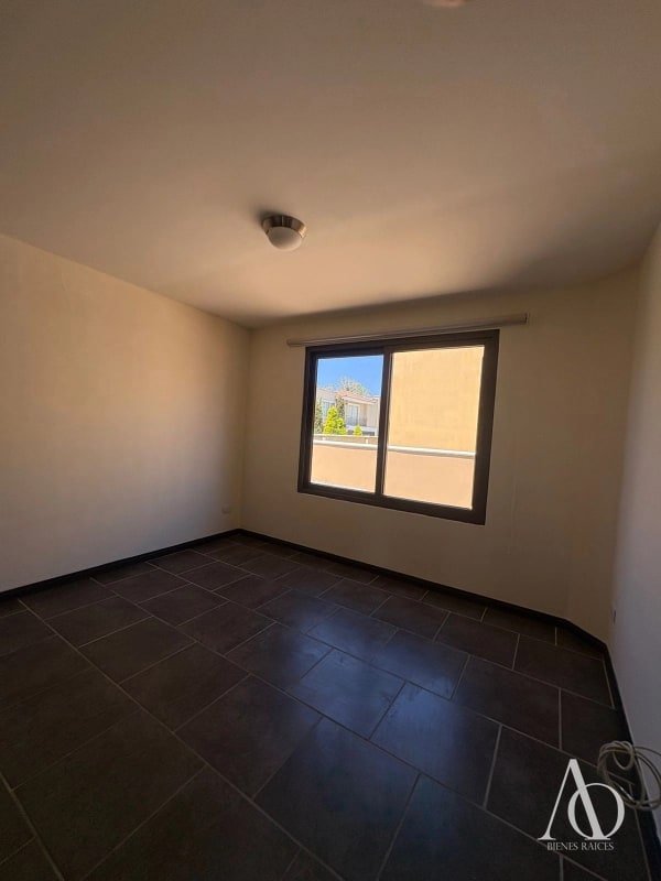 Casa en Alquiler Condominio Cumbres de La Arboleda, Km. 21.5 CES / EN DIRECTO 9 - 9