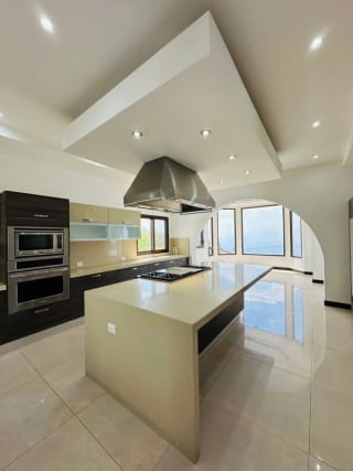 Casa en venta Montebello 2 — Casa en Venta en Montebello II, Carretera a El Salvador, Guatemala, Ciudad — miniatura 4 de 7